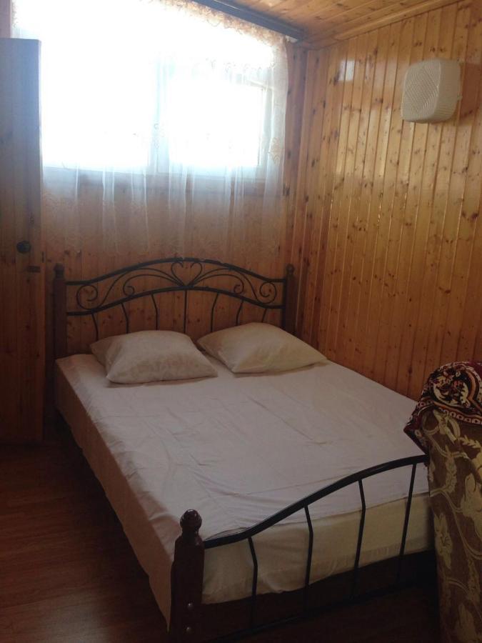 Guest House On Apskha Leona 12 Gagra Ngoại thất bức ảnh